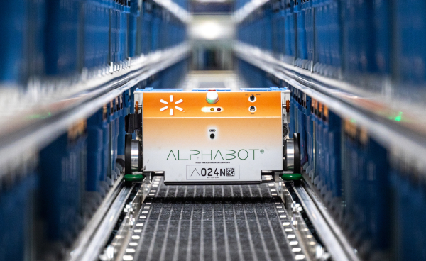 Image of Walmart Advanced Systems and Robotics Alphabot platform for item retrieval